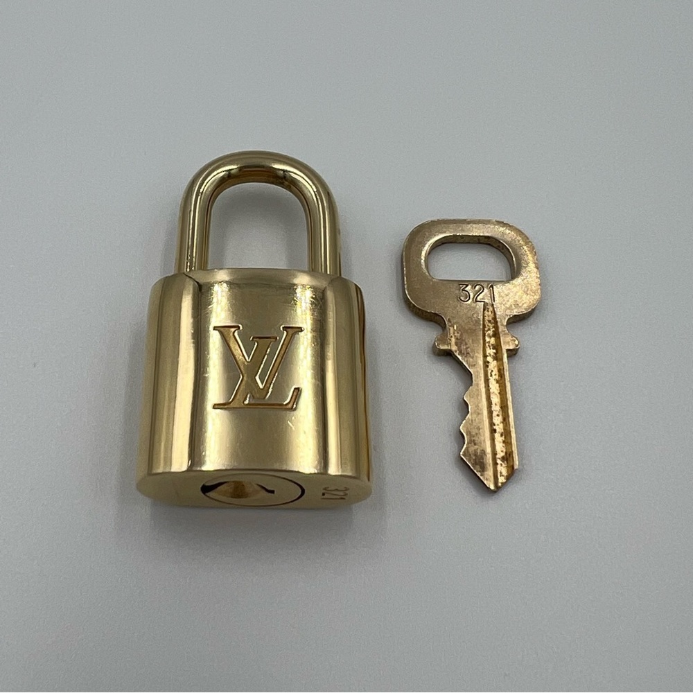 LV Gold Lock and Key #321